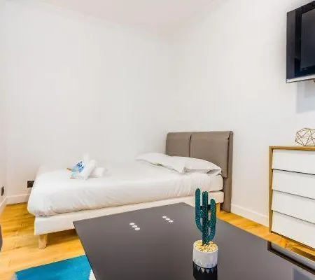 Cmg Bastille - Faubourg Saint Antoine 8 *